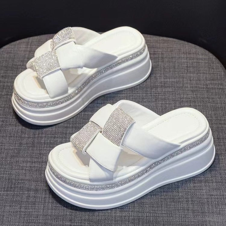 Dame Plateau-sandaler med dekorativ strass og komfortabel dæmpning Stilla