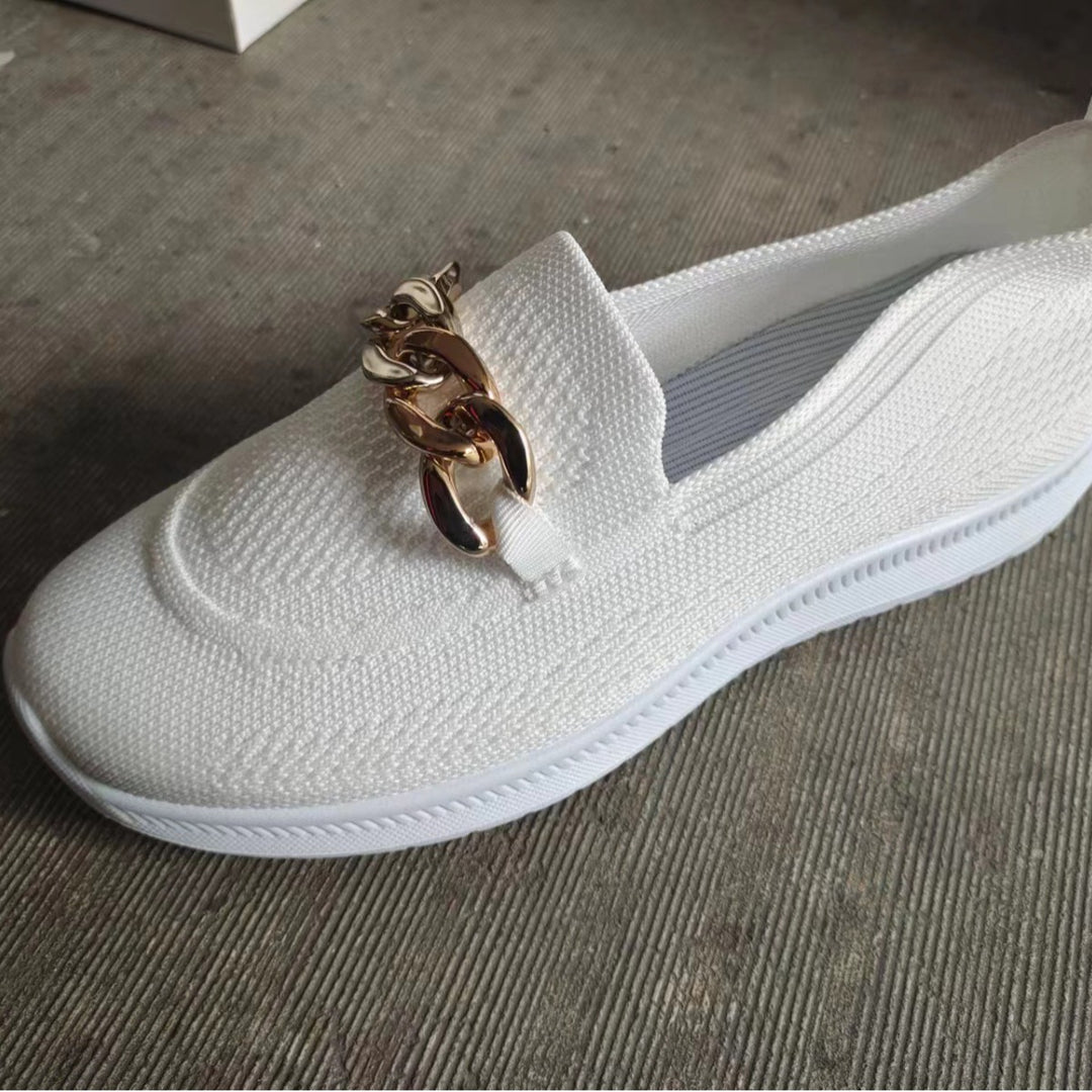 Dame Behagelige Slip-On Sneakers med moderigtigt Kæde-Detalje Stilla