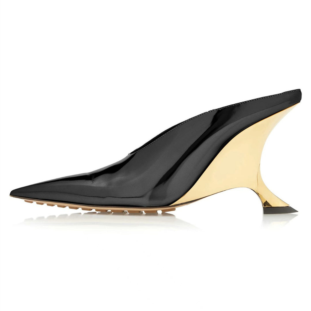 Femme Spidstærn Metallic Wedge Mules med skulptureret hæl Stilla