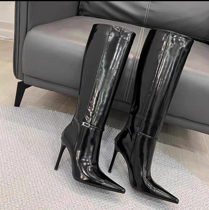 Femme Højglans Spids-Tå Stiletto Støvler Stilla
