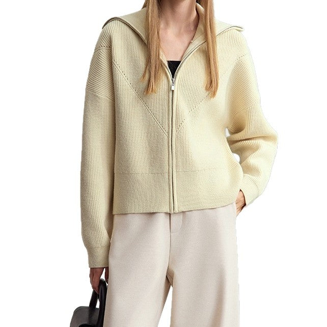 Kvindernes cropped cardigan med praktisk hætte og moderne lynlås Stilla