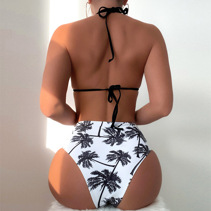 Dame Højtaljet Bikini med trendy snørredetaljer Skovae