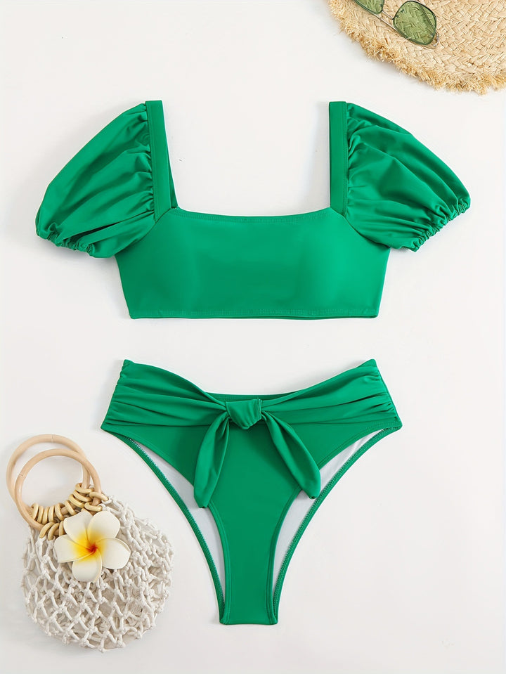 Dame bikini-sæt med pufærmer og innovativt knudedesign Stilla