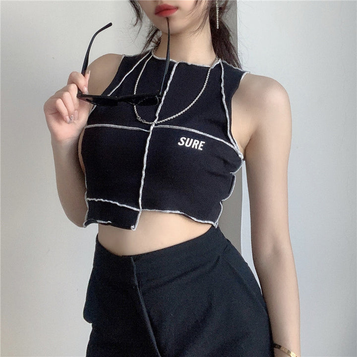 Dame Crop-Top med kreativ skæring og kontraststikninger Skovae