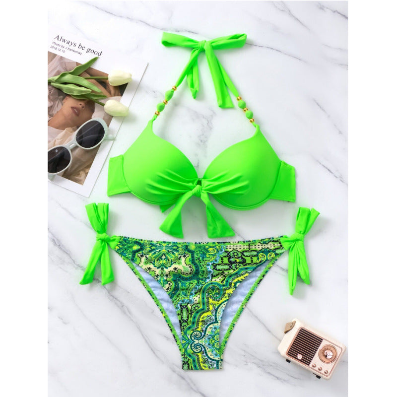 Dame Bikini-sæt med fashionable bindebånd og udarbejdet mønster Skovae