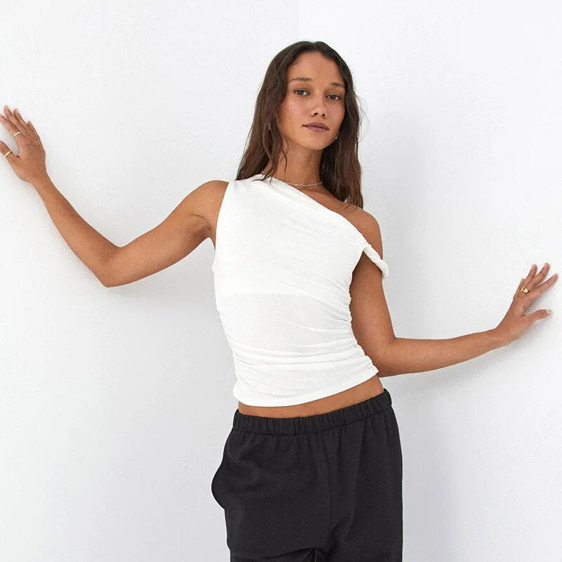 Dame asymmetrisk rynket top Stilla
