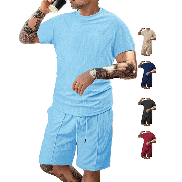 Herrer sportoutfit med åndbart kortærmet shirt og shorts Stilla