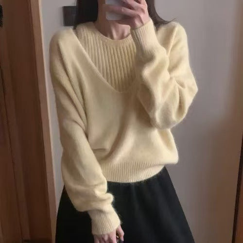 Kvinders afslappet V-hals sweater med tekstureret design Stilla