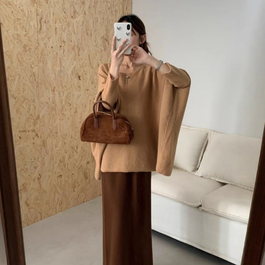 Kvinders oversized strikket sweater med en afslappet skæring og dramatiske ærmer Stilla