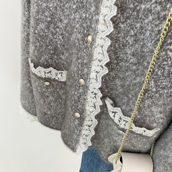 Kvinders elegante cardigan med perler og blondekant