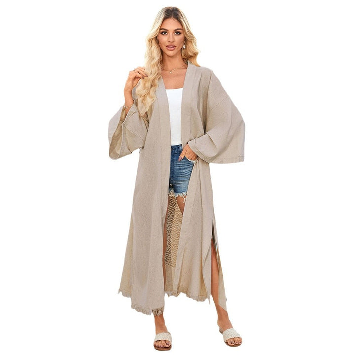 Damer luftig strandkimono med elegant snit og frynset accenter Stilla
