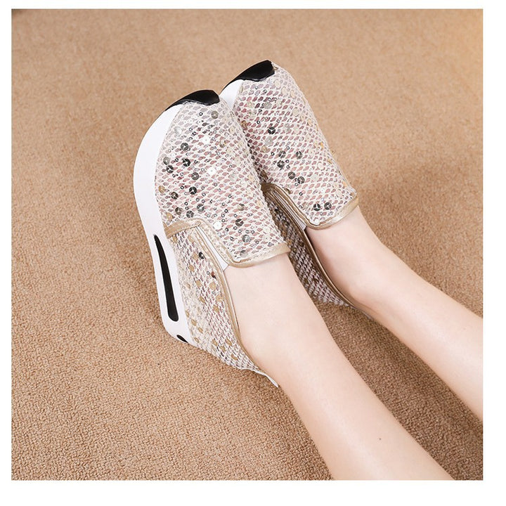 Dame mode og komfortable sneakers med glimmerdetaljer Stilla