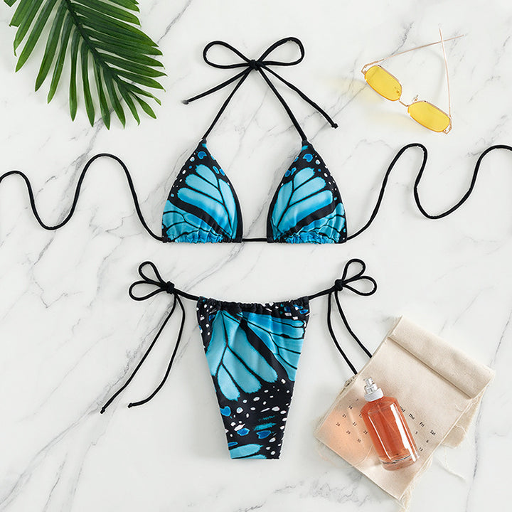 Dame triangel-bikini med farverigt sommerfuglemønster og justerbare bindebånd Skovae
