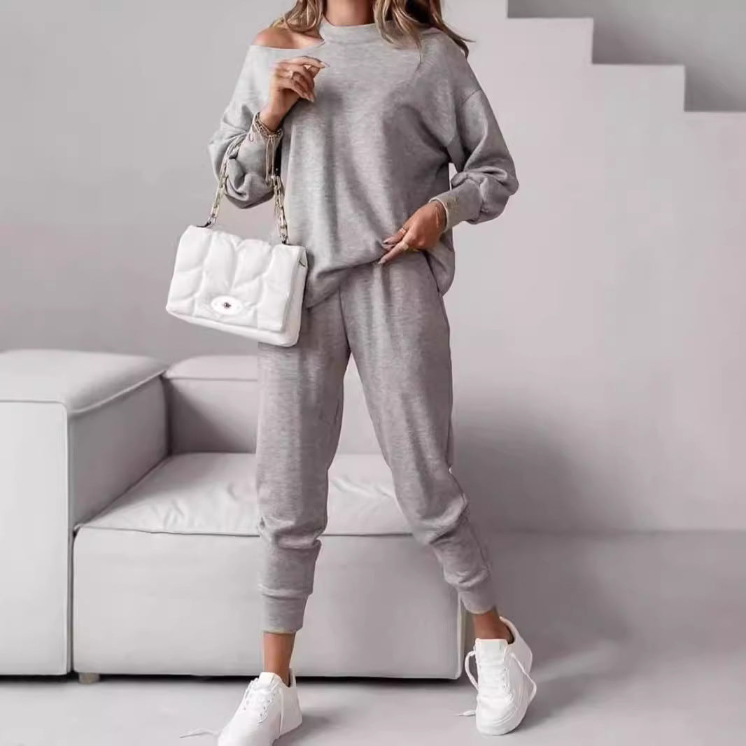 Dame casual sæt med off-shoulder og praktiske lommer Stiila