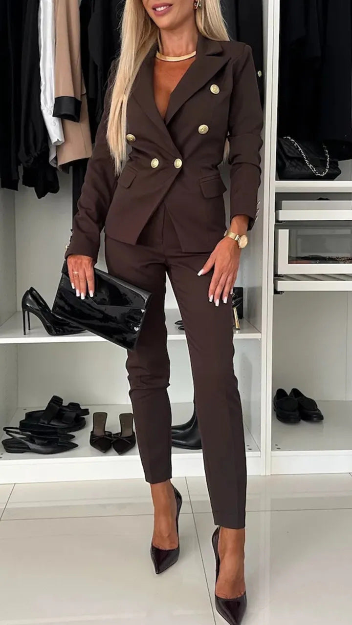 Damer Elegant Blazer- og Bukse-sæt med dobbelte knaplukninger og figursyet snit Stilla