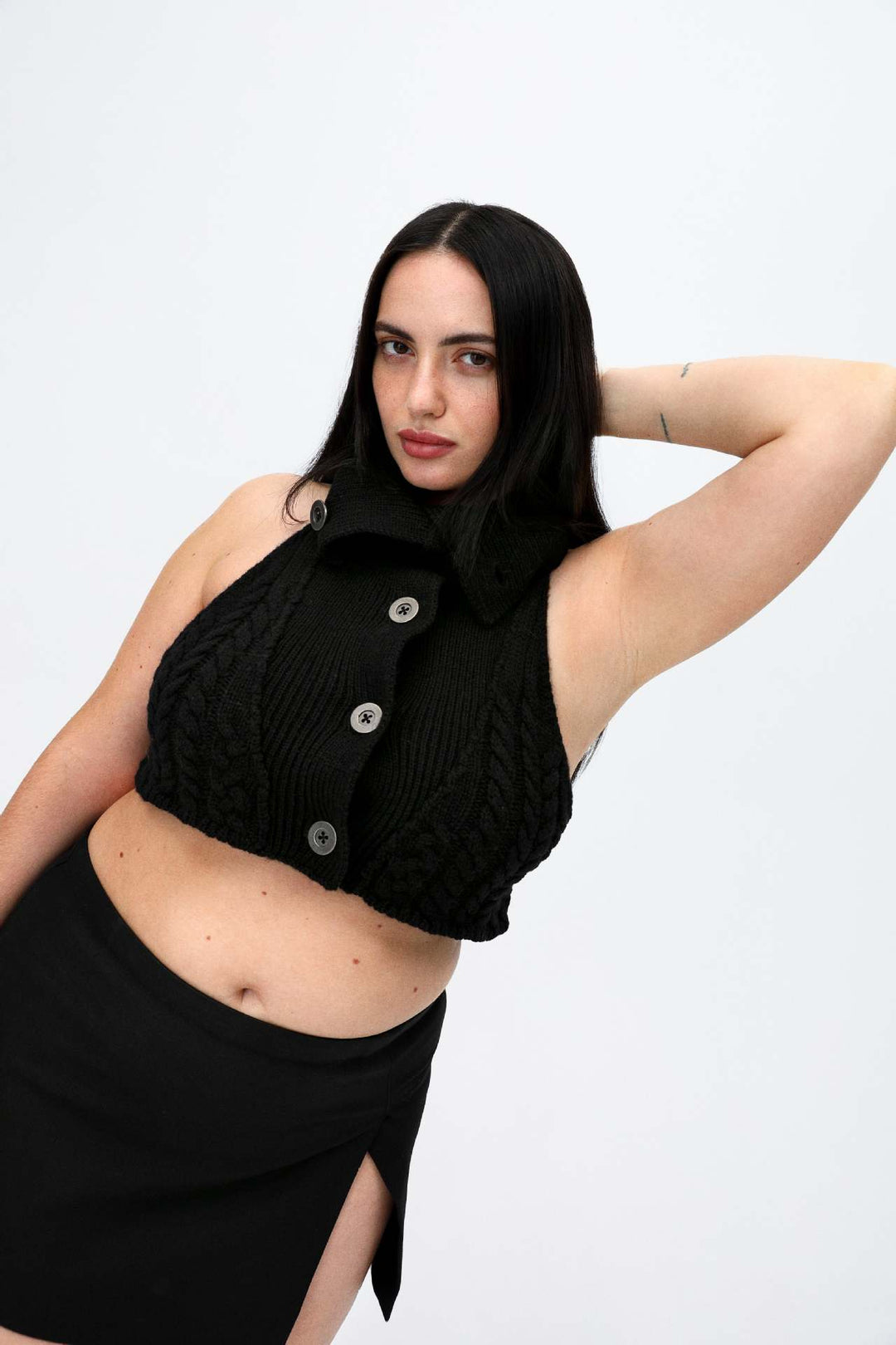 Dame hæklede Crop-top med høj hals og knaplukning Skovae