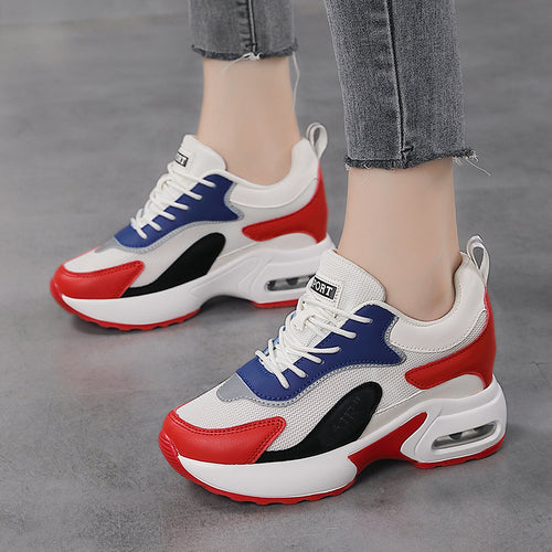 Herrer Air-Cushioned Sport Sneakers Stilla