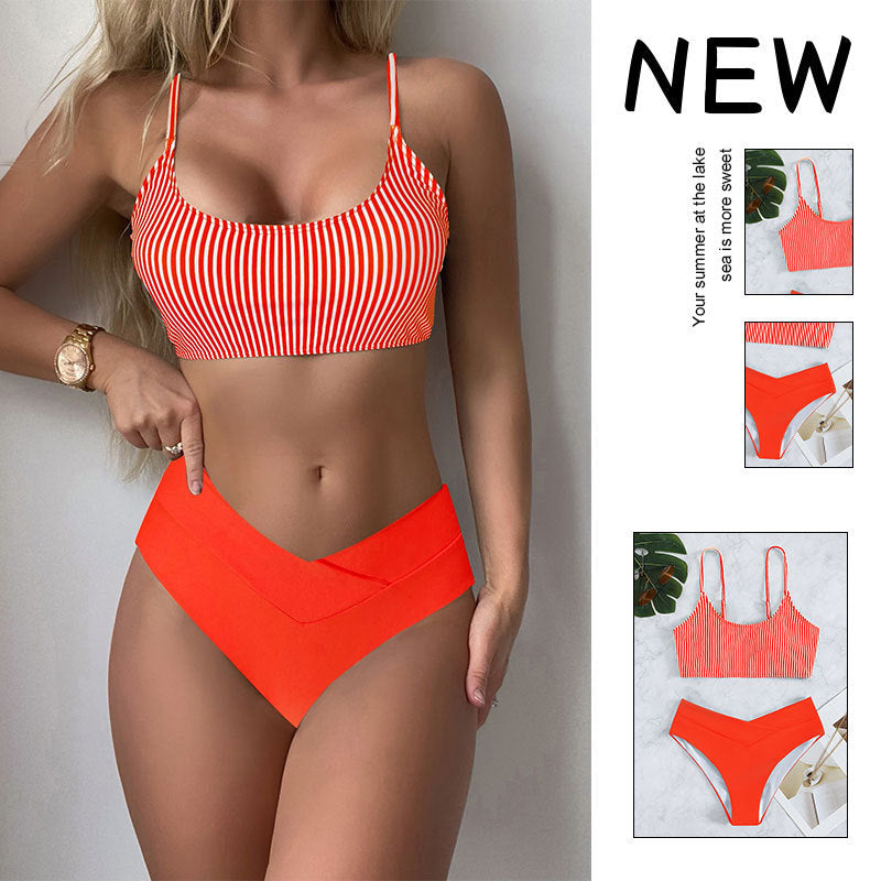 Dame triangel-bikini med moderne stribedesign og højt skåret underdel Skovae