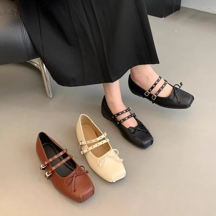 Dame Mary Jane Ballerinas med kvadratisk tåparti og dobbelt justerbare remme Stilla