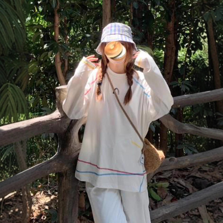 Kvinders afslappede oversized sweatshirts med farverige accentstriber Stilla
