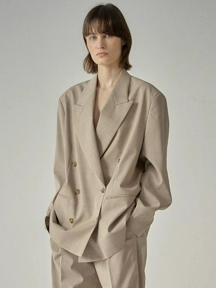 Kvinders Fashionable Stilfuld Blazer med Dobbelt Knapperække og Oversized Snit Stilla