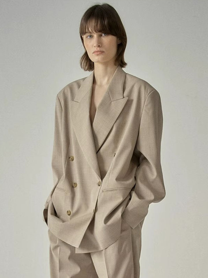 Kvinders Fashionable Stilfuld Blazer med Dobbelt Knapperække og Oversized Snit Stilla