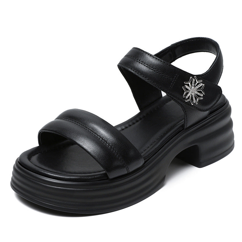 Dame Chunky-heel slide sandaler med dekorativt accent Stilla