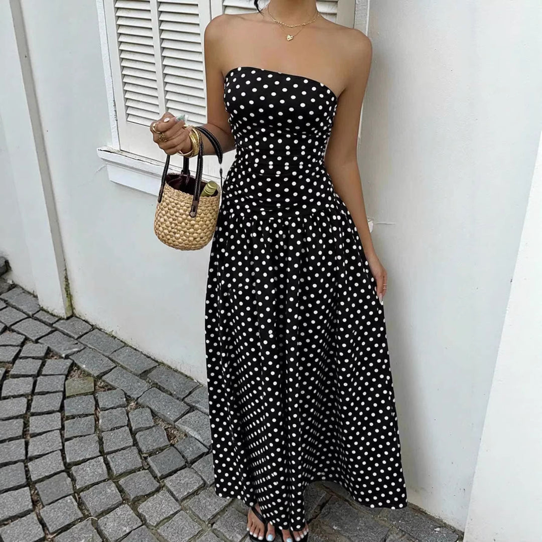 Dame maxikjole med strapless design og prikkemønster Skovae