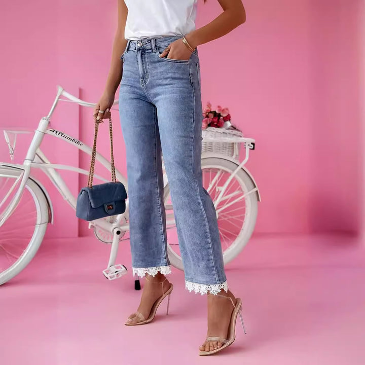 Dame Flared Jeans med romantisk spidsafslutning Stilla