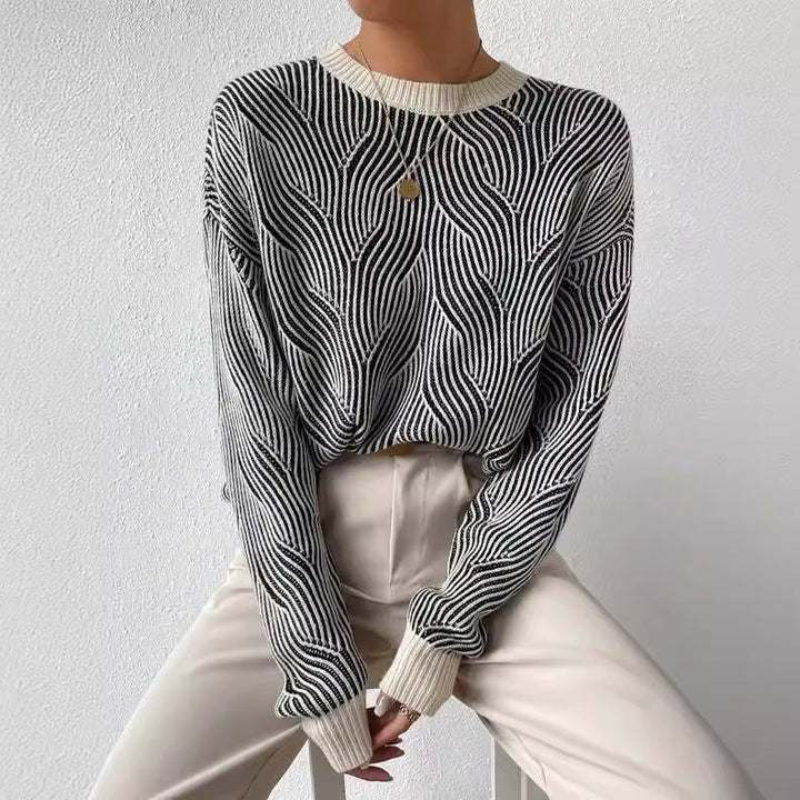 Stilla | Wärmer und Verspielter Pullover