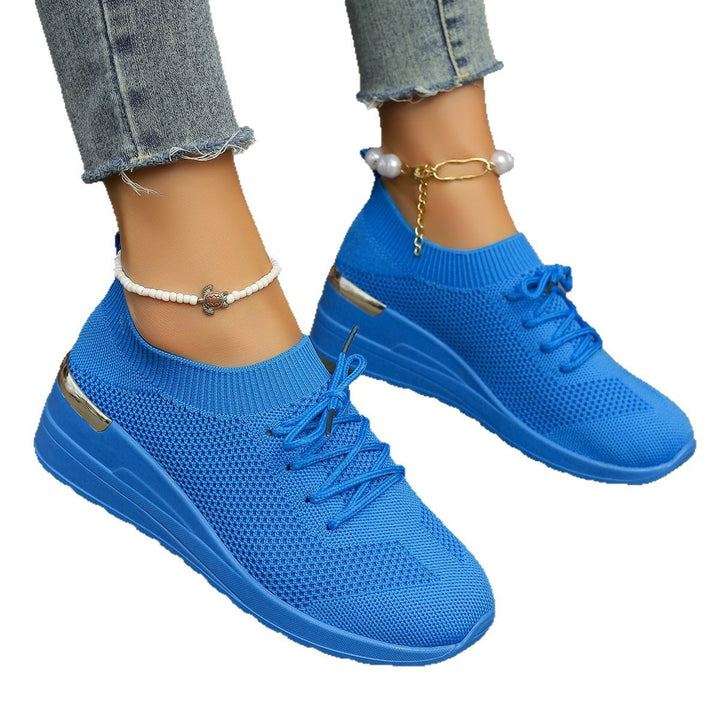 Dame Komfortable Sneakers med åndbar strikoverflade Stilla