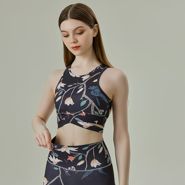 Dame Sport-Top med stilfuldt Cut-Out-design og unikt houndstooth-mønster Stilla