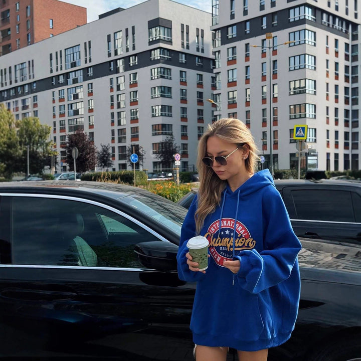 Kvinders casual hoodie med iøjnefaldende logo og behagelig oversized pasform Stilla