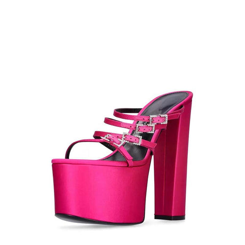 Femme Strappy Platform Slide Sandaler med dekorative spænder Stilla