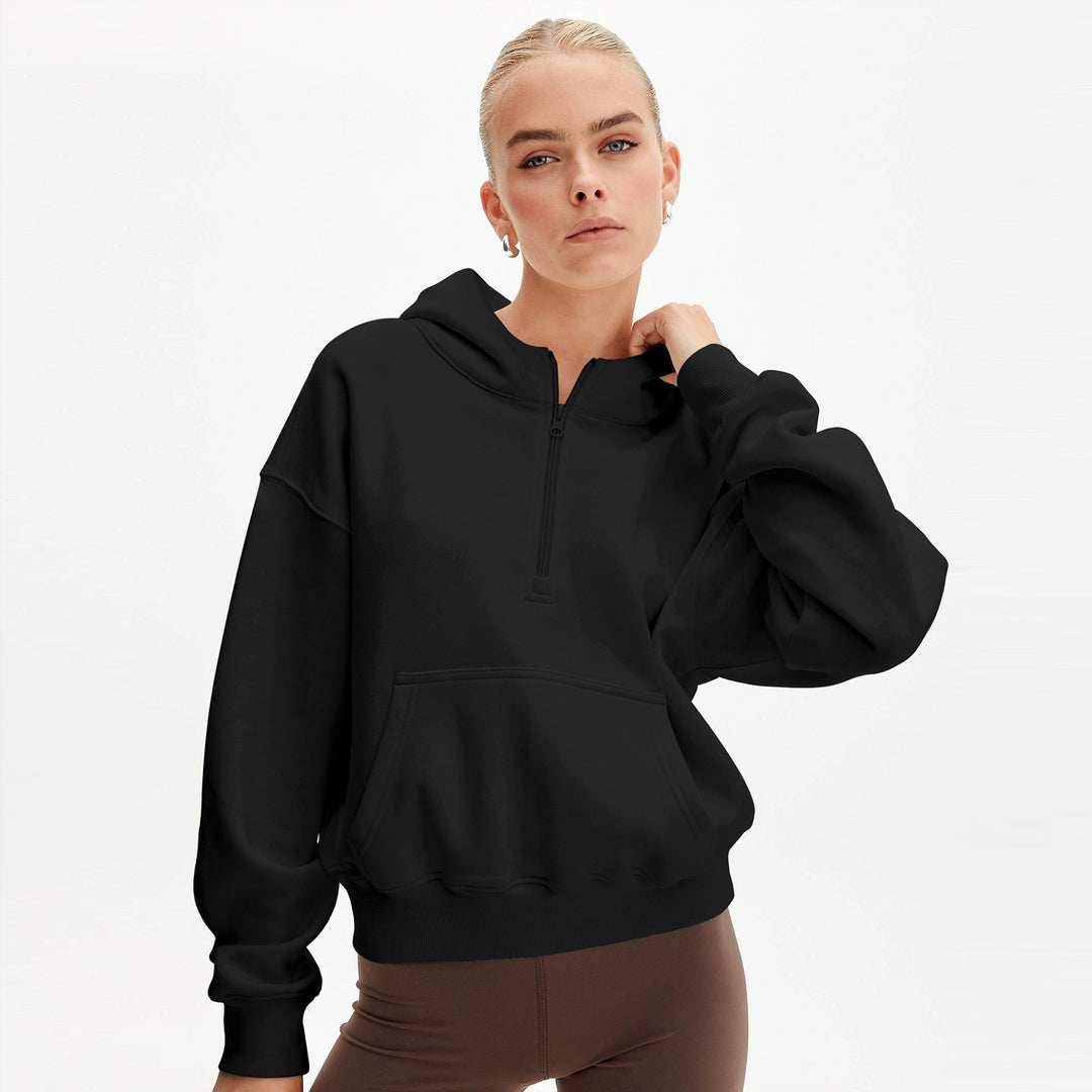 Dame hoodie med halv lynlås og oversized fit Stilla