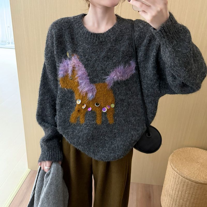 Kvinders hyggelige sweater med kreativ dyre applikation Stilla