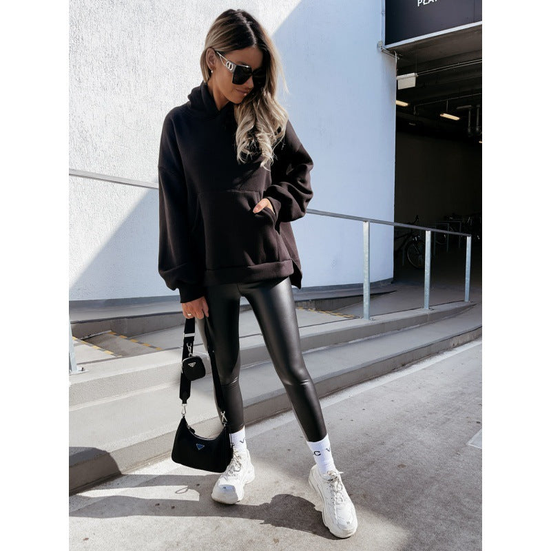 Kvinders oversized hoodie med praktiske kængurulommer Stilla