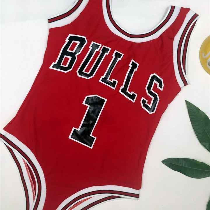 Dame sporty badedragt i basketball-design Stilla