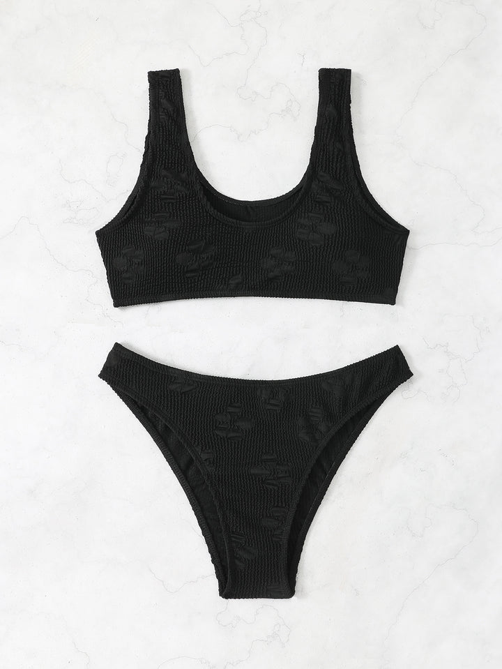 Dame bikini sæt med struktureret top og højt skåret trusse Stilla