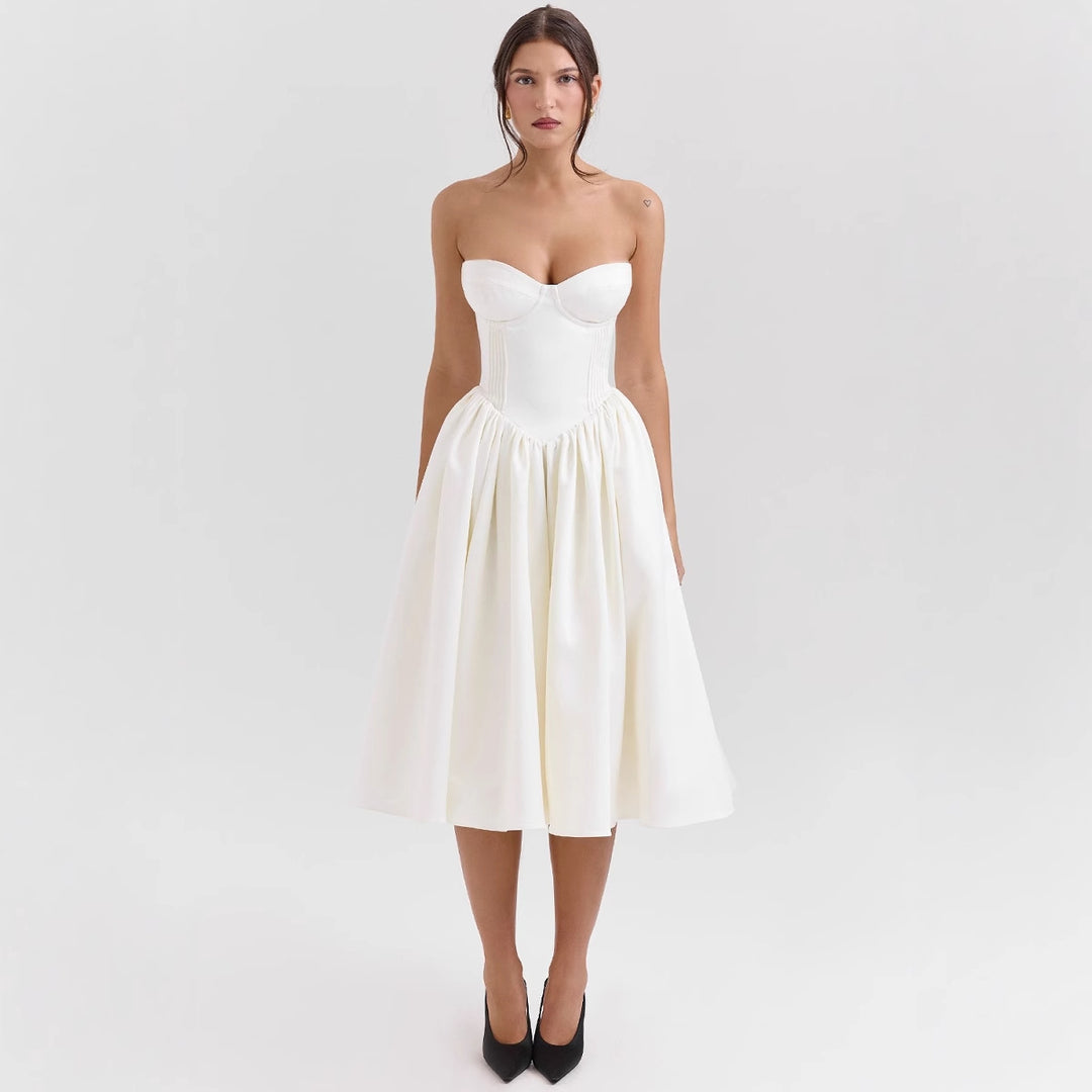 Dame couture kjole i off-the-shoulder design med rummelig nederdel Skovae