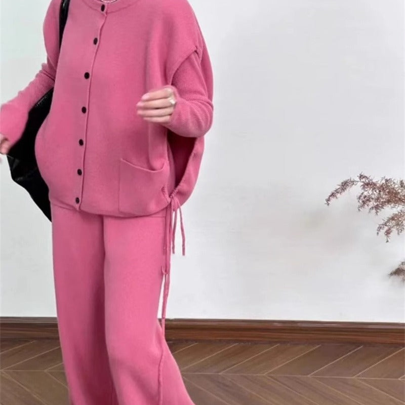 Dame Relaxed Fit Strikcardigan med knaplukning og lommer Stilla