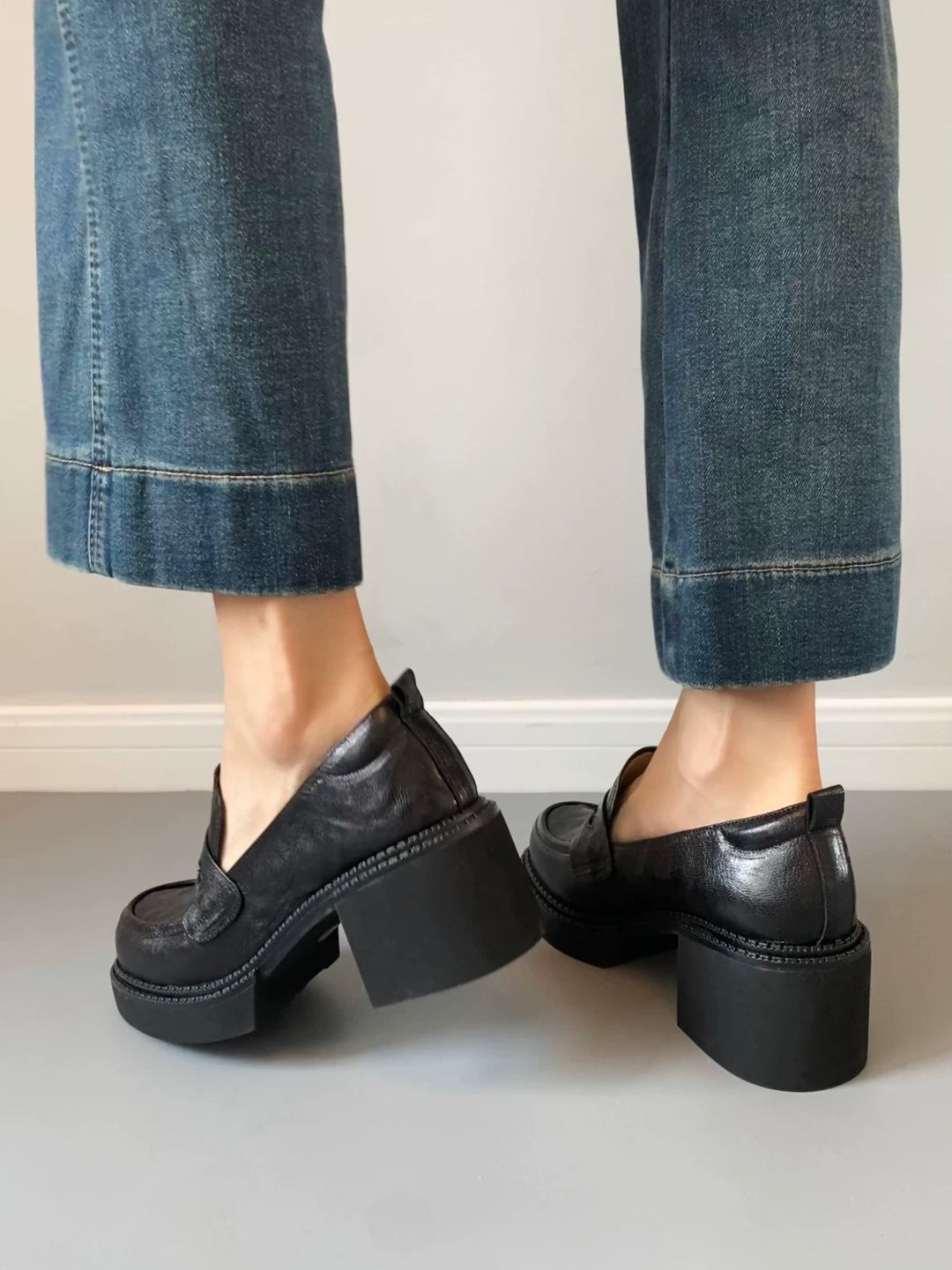 Damer Åbne Sko med tyk Platform og elegante Detaljer Stilla