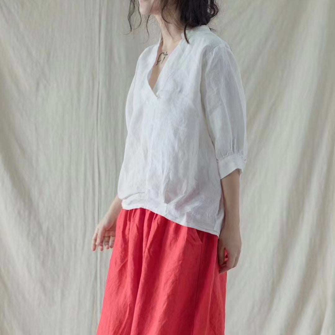 Femme let V-hals hør bluse Stilla