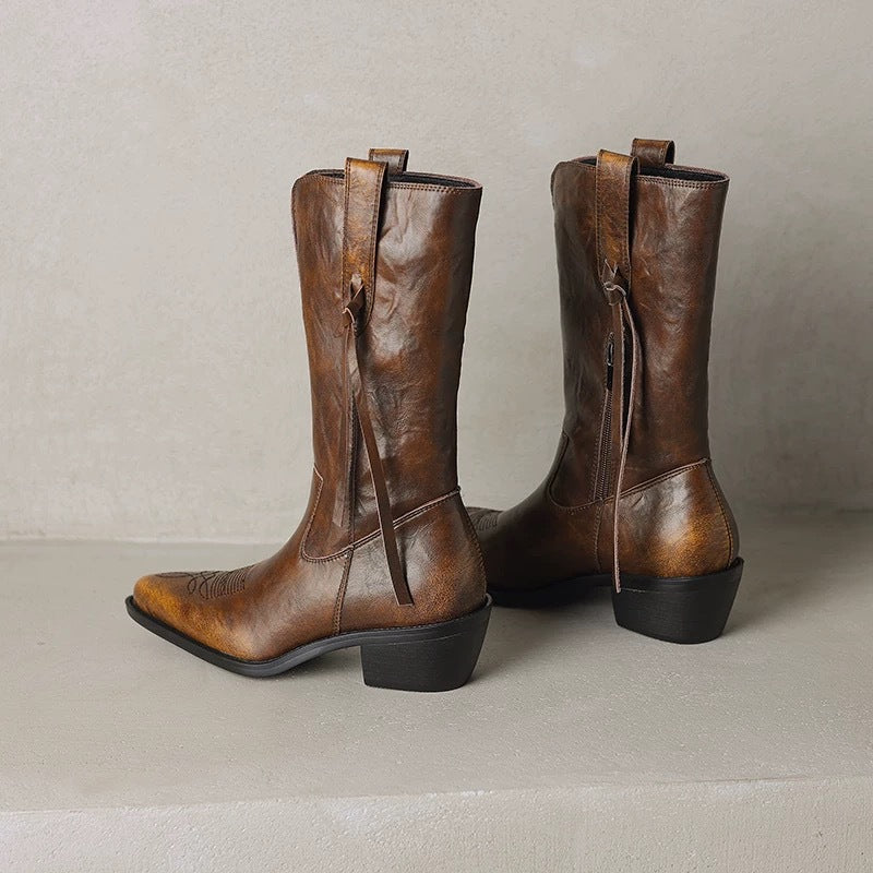 Dame støvle i western-stil med elegante detaljer Stilla