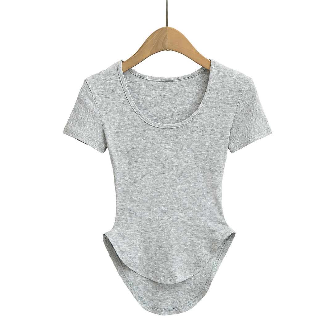 Dame Rund Hals T-Shirt med asymmetrisk kant og elastisk pasform Stilla