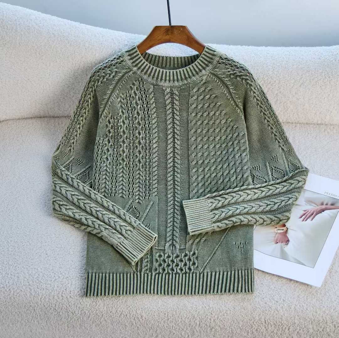 Kvindes fashionable sweater med tekstureret kabeldesign og rund halsudskæring Stilla