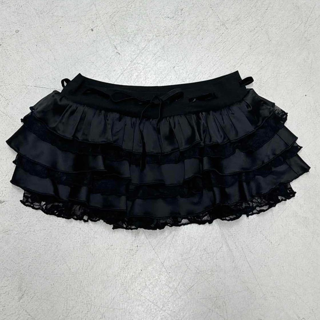 Dame Ruffleskirt med spidse accenter Skovae
