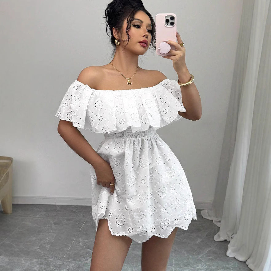 Dame Off-Shoulder Floral Broderet Mini-Kjole Stilla