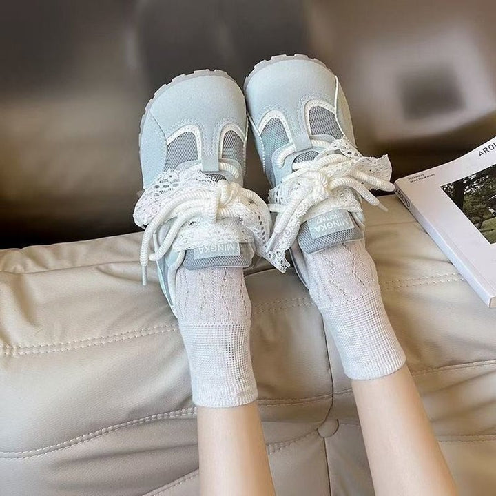 Dame Sneakers med innovativt rufflesdesign og åndbart mesh-overflade Stilla