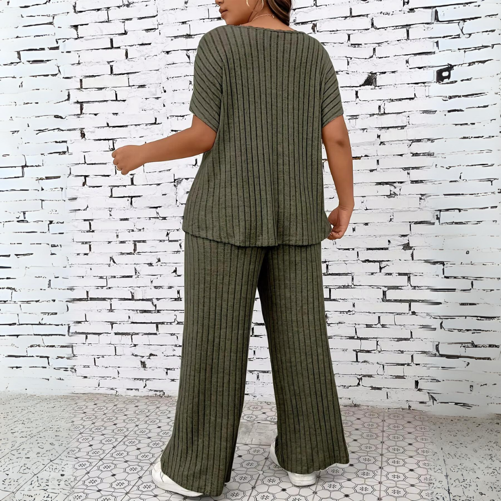 Stilla | Behagelig To-delt Loungebluse
